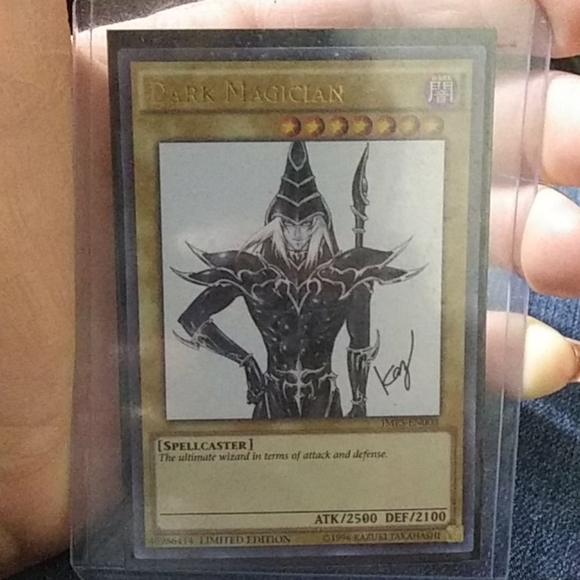Limited Edition Yugioh Dark Magician Card - Picture 2 of 2